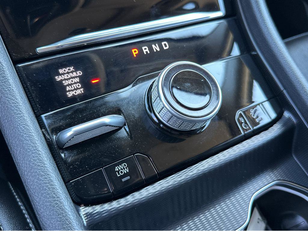 Used 2023 Jeep Grand Cherokee 4WD 4xe image 28