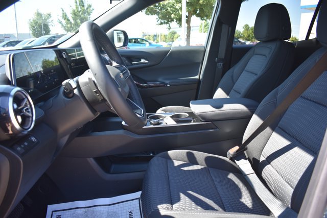 New 2027 Chevrolet Equinox LT FWD image 12