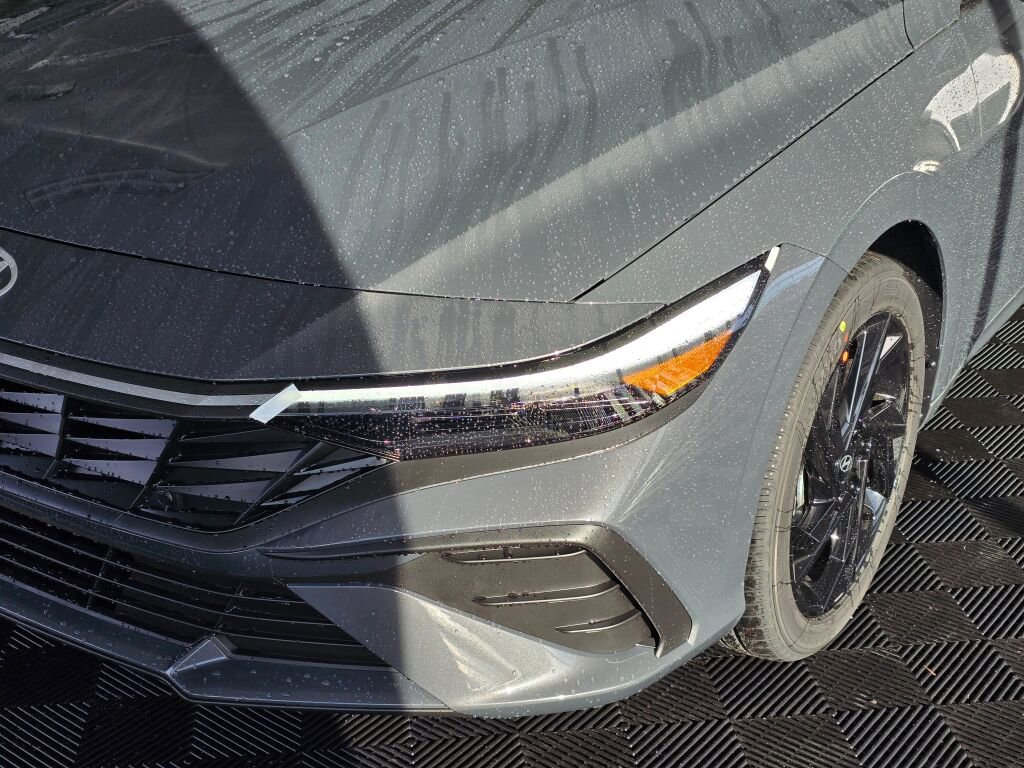 New 2026 Hyundai Elantra Sport image 10