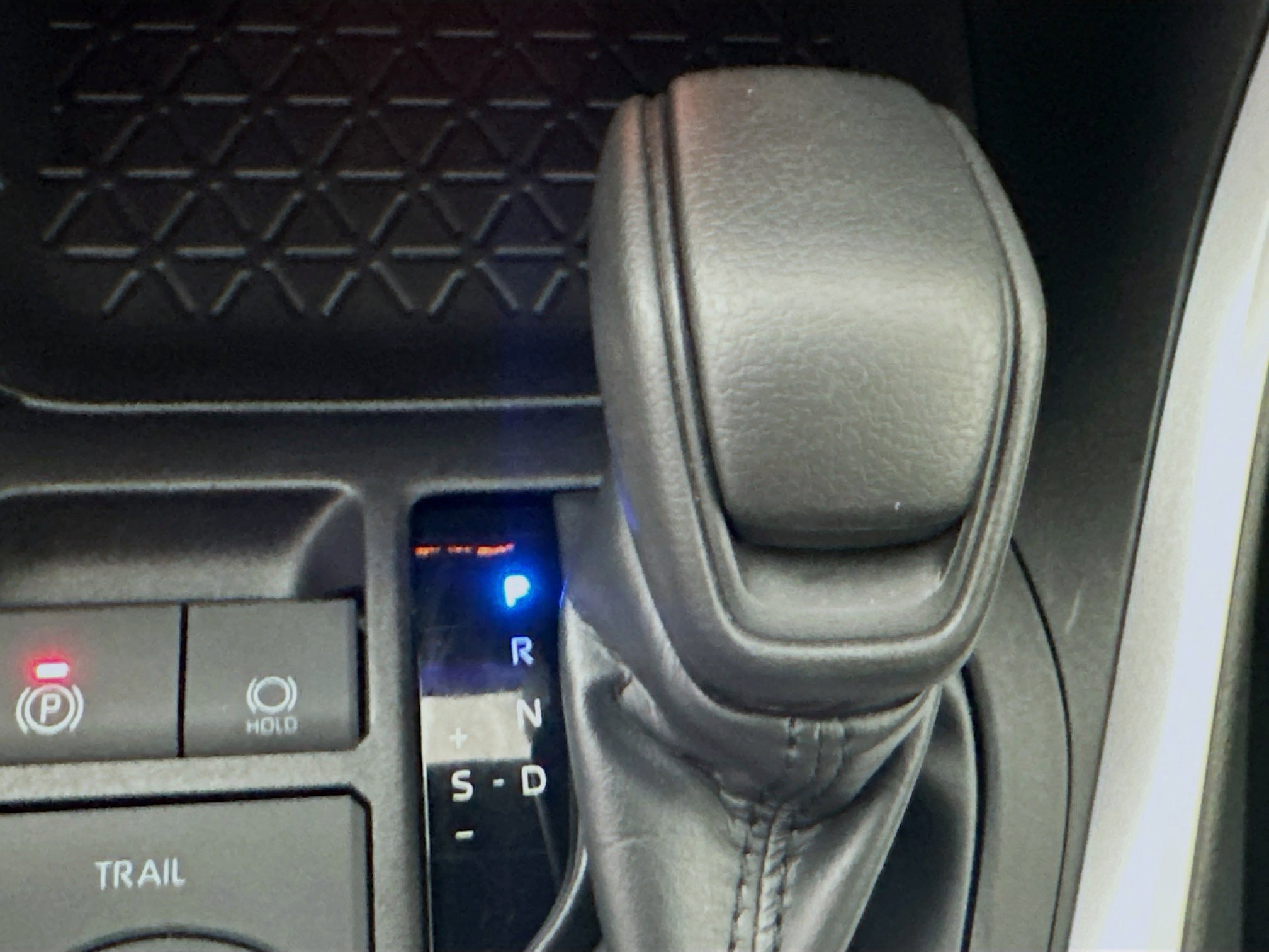 Used 2024 Toyota RAV4 XLE image 25