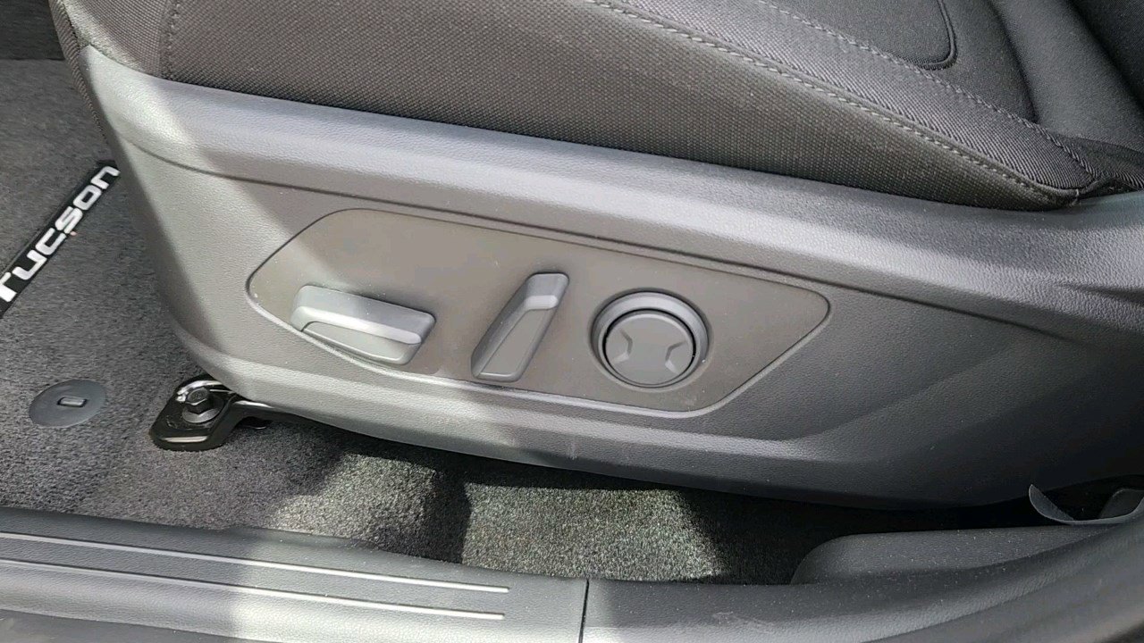 New 2025 Hyundai Tucson Blue image 10