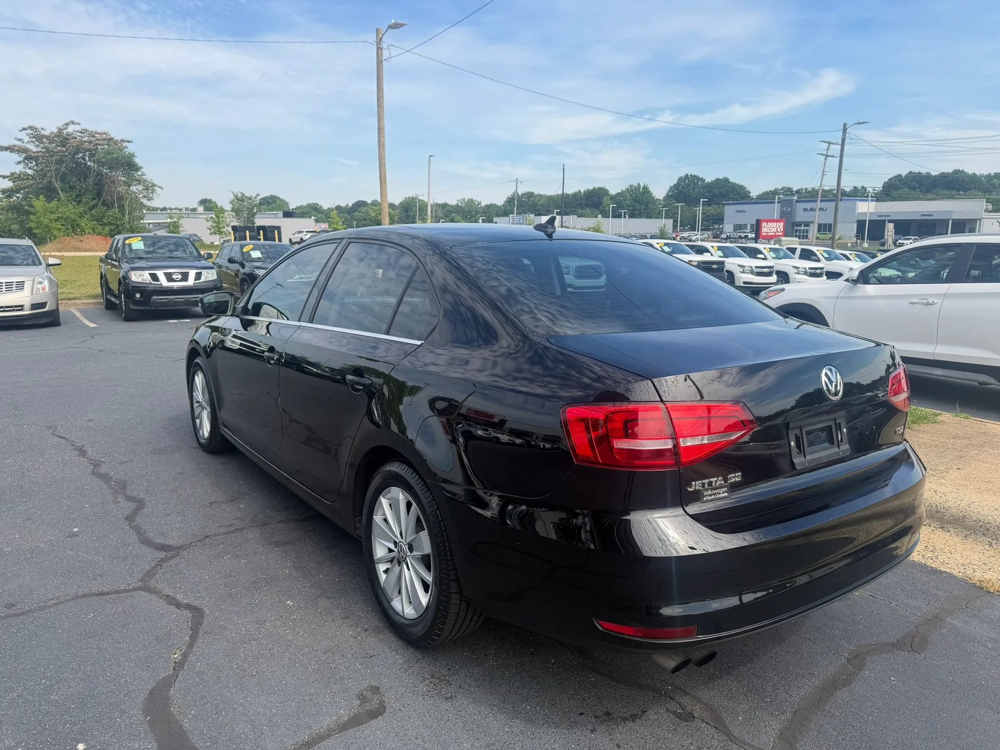 Used 2015 Volkswagen Jetta SE FWD image 5