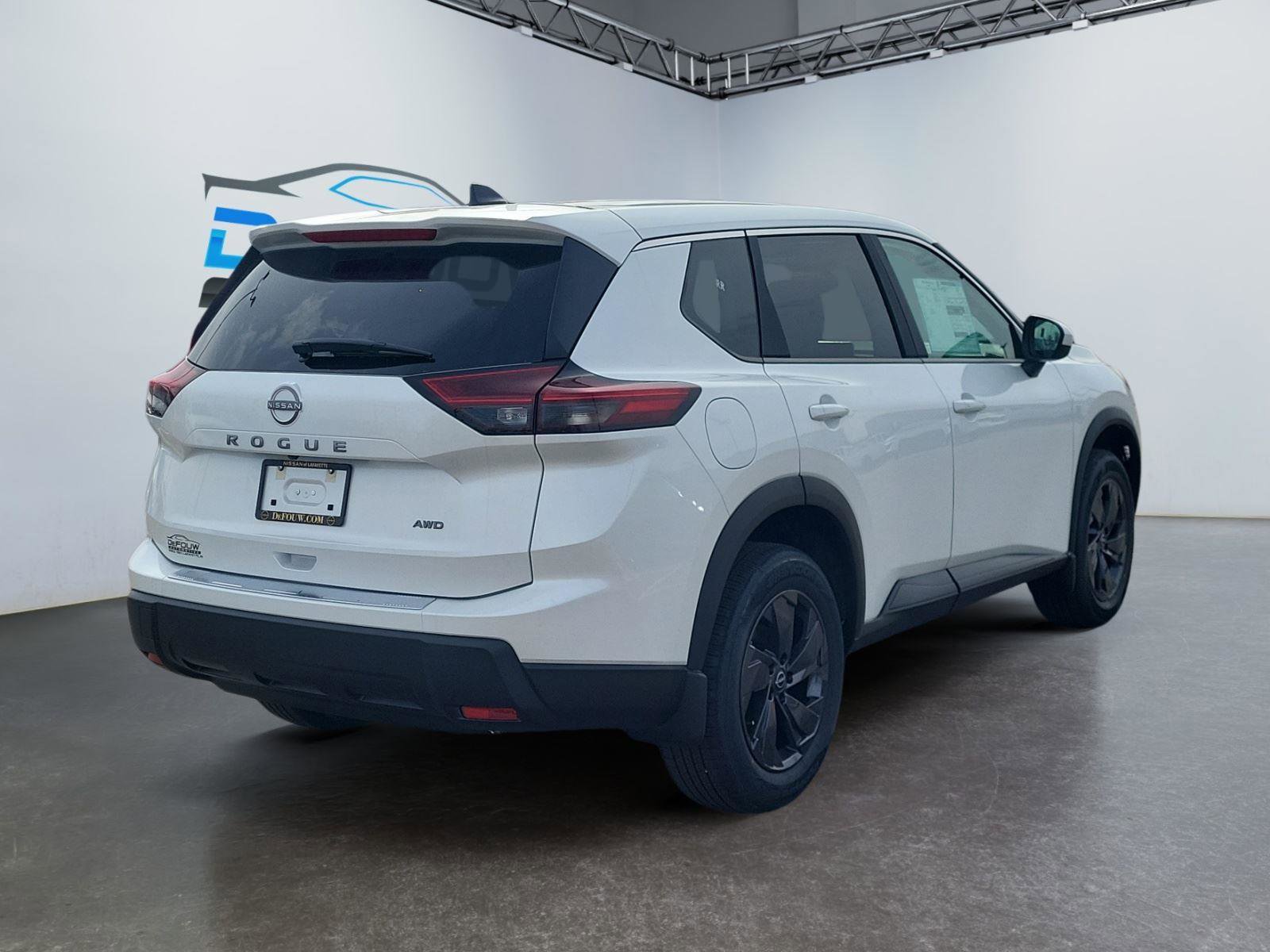New 2026 Nissan Rogue SV w/ Cold Weather Package AWD/4WD image 3