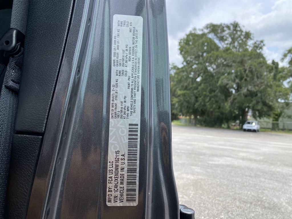 Used 2022 Jeep Wrangler Unlimited Sahara AWD/4WD image 32