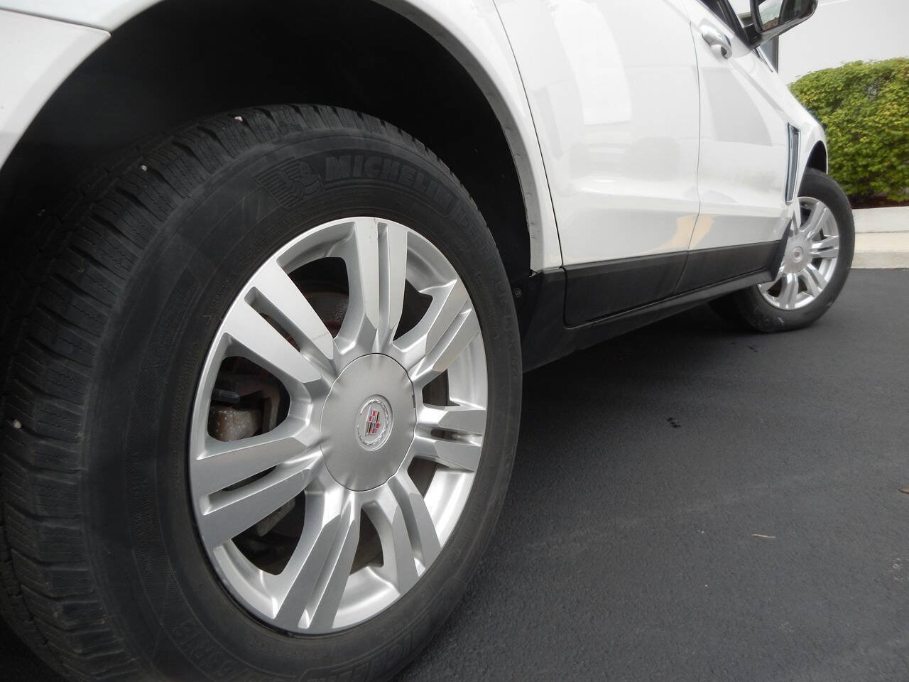 Used 2013 Cadillac SRX Luxury FWD image 20