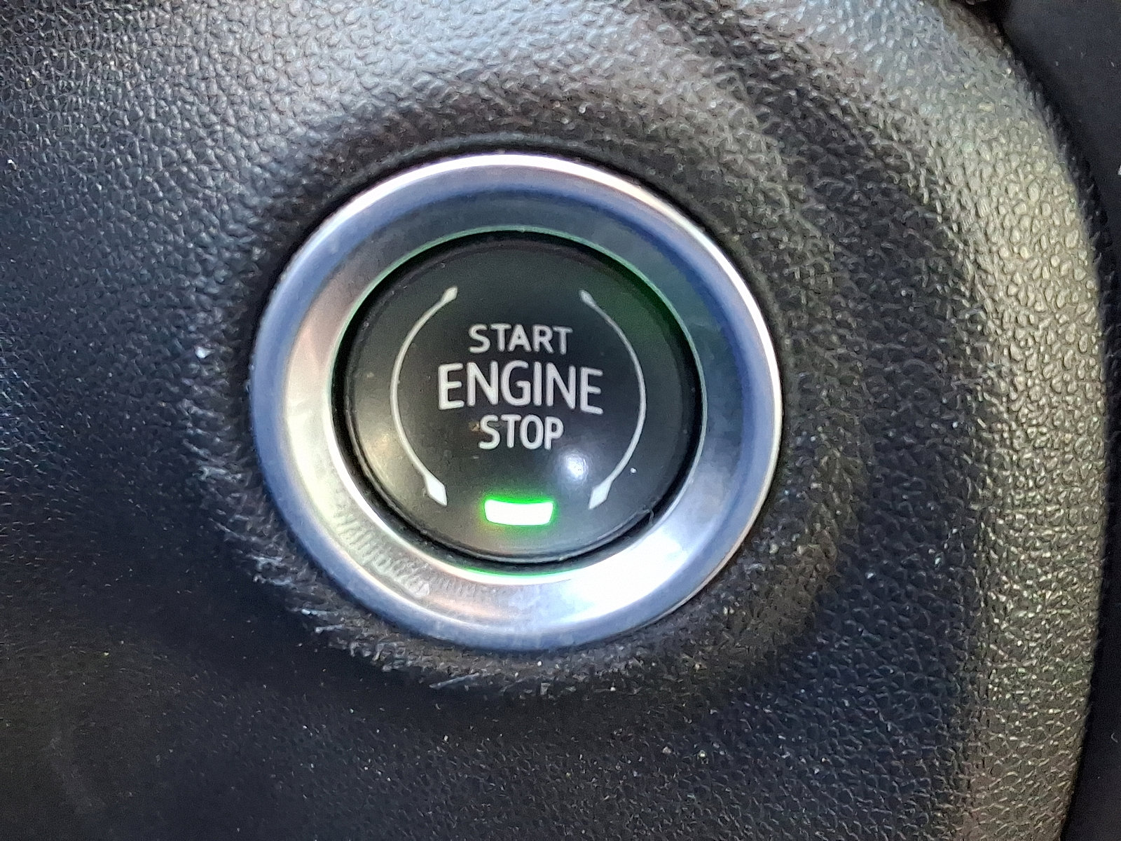 Used 2020 GMC Sierra 2500 Denali image 26