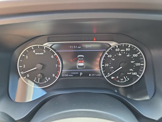 Used 2023 Nissan Rogue S FWD image 34