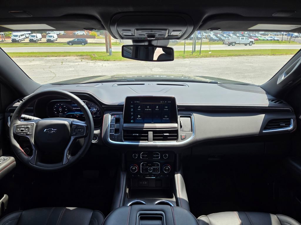 Used 2024 Chevrolet Tahoe RST w/ Luxury Package AWD/4WD image 2