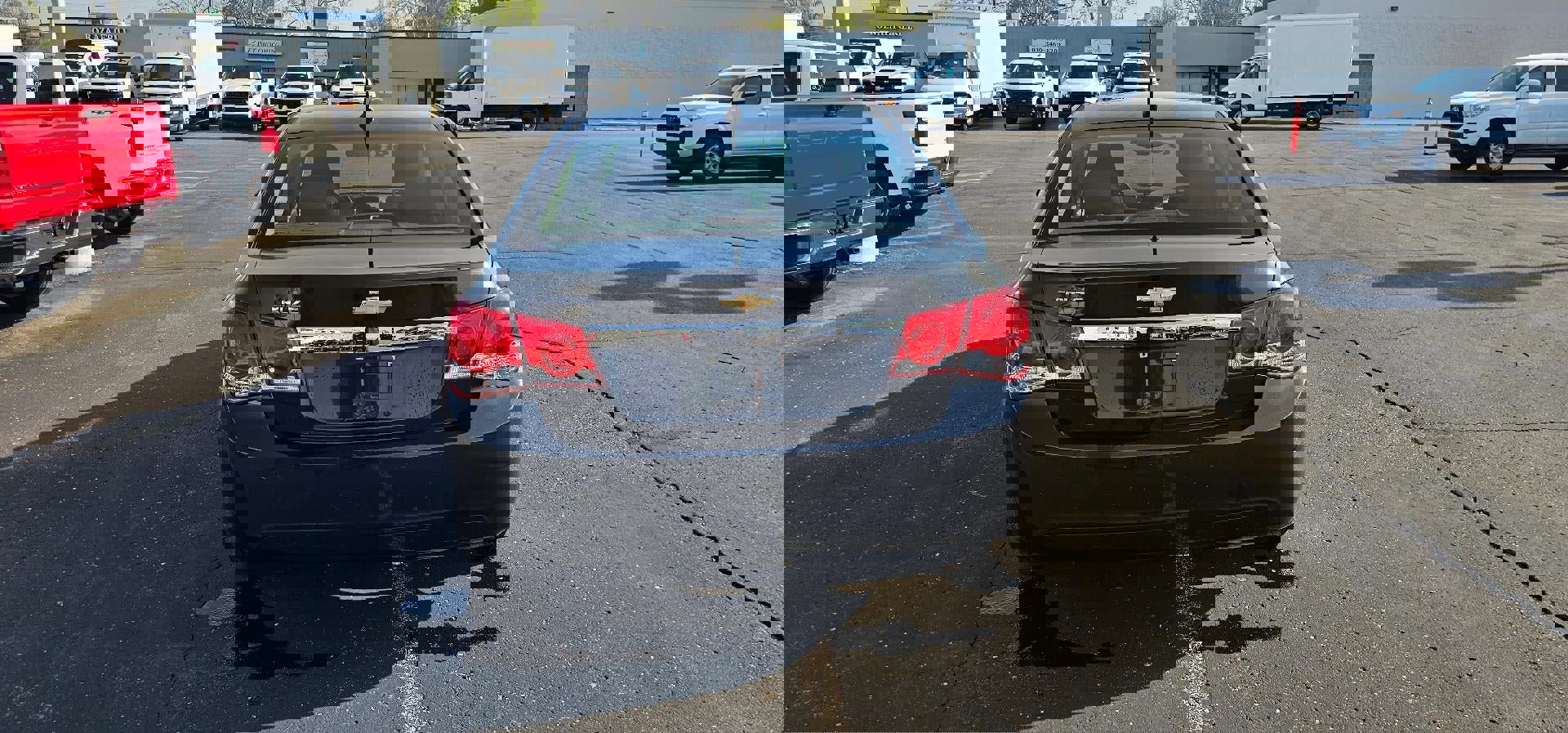 Used 2014 Chevrolet Cruze LS FWD image 6