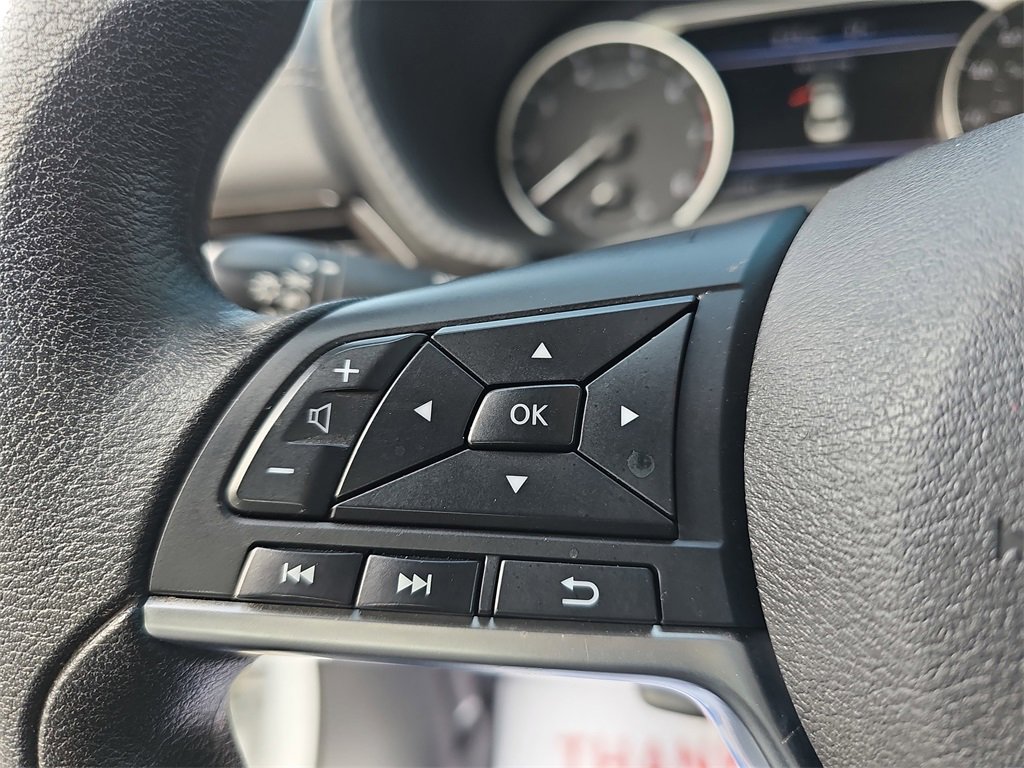 Used 2024 Nissan Sentra SV image 16