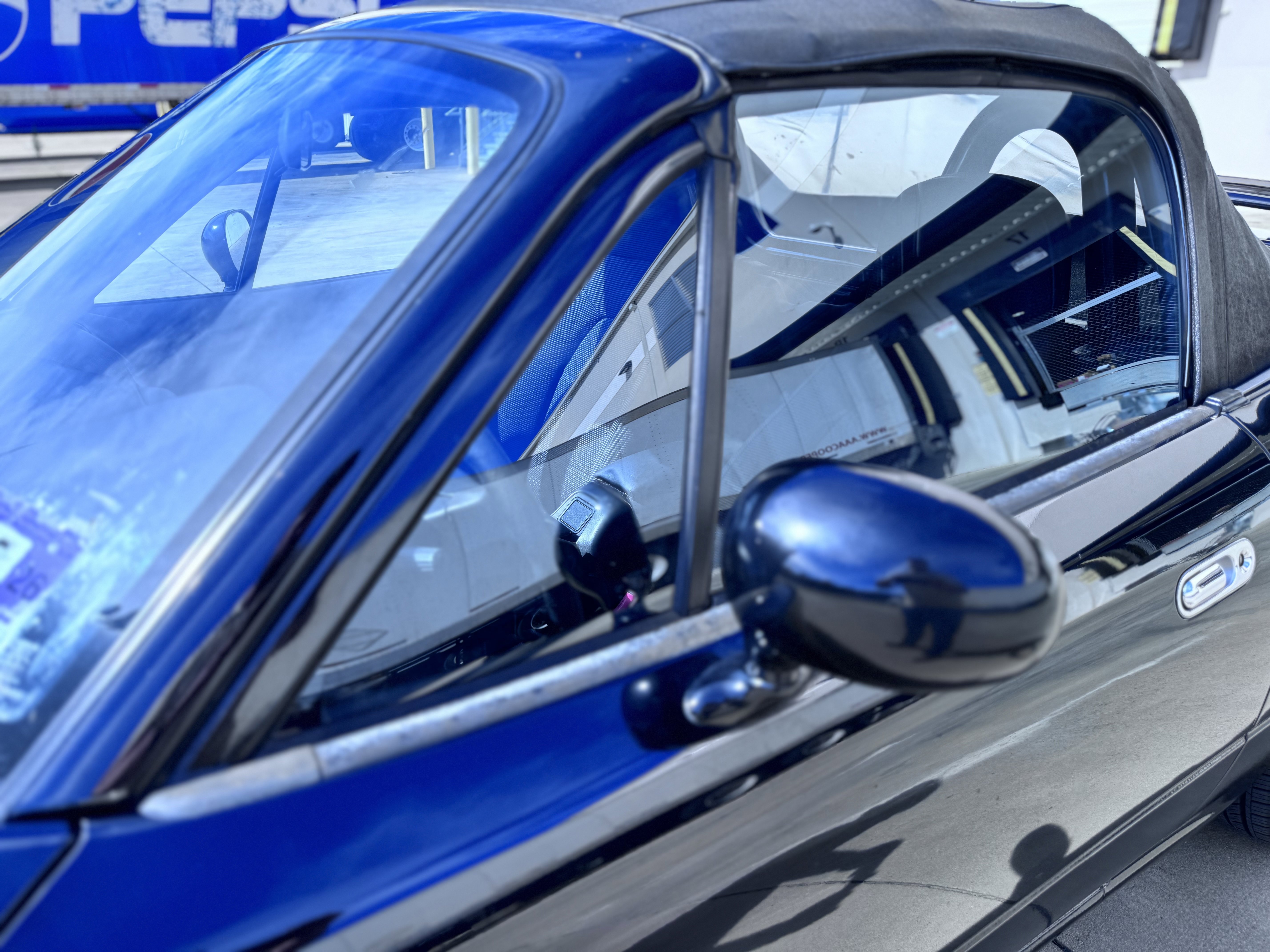 Used 1996 MAZDA MX-5 Miata image 38