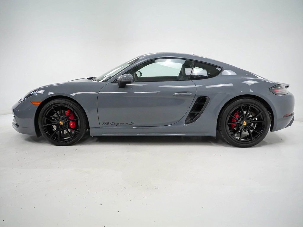 New 2025 Porsche 718 Cayman S RWD image 2