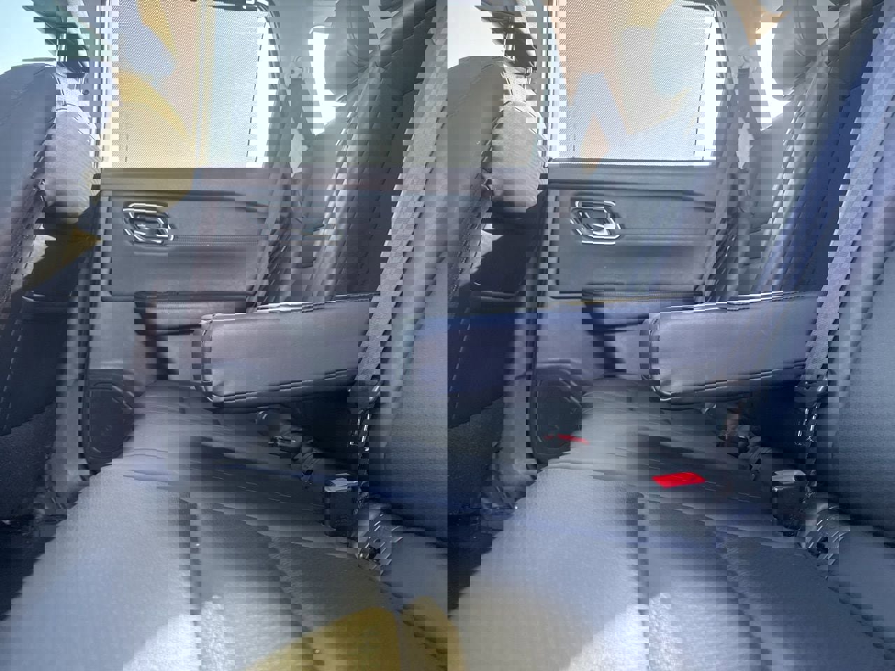 Certified 2021 Nissan Rogue SV w/ Premium Package image 36