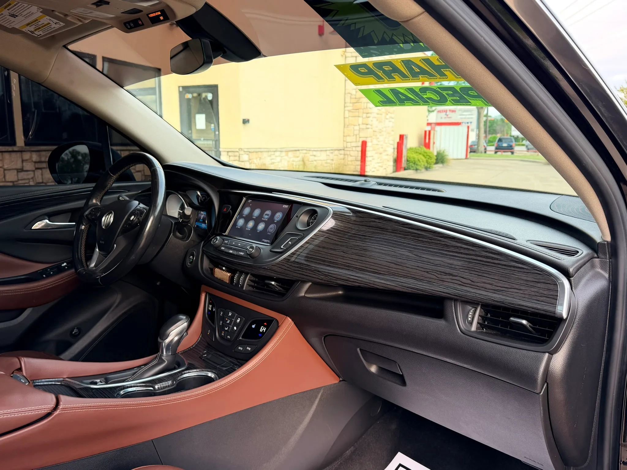 Used 2017 Buick Envision Essence FWD image 13
