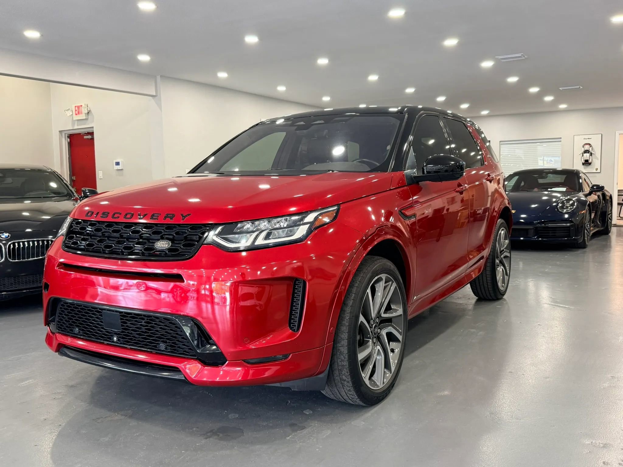 Used 2021 Land Rover Discovery Sport S R-Dynamic AWD/4WD image 3