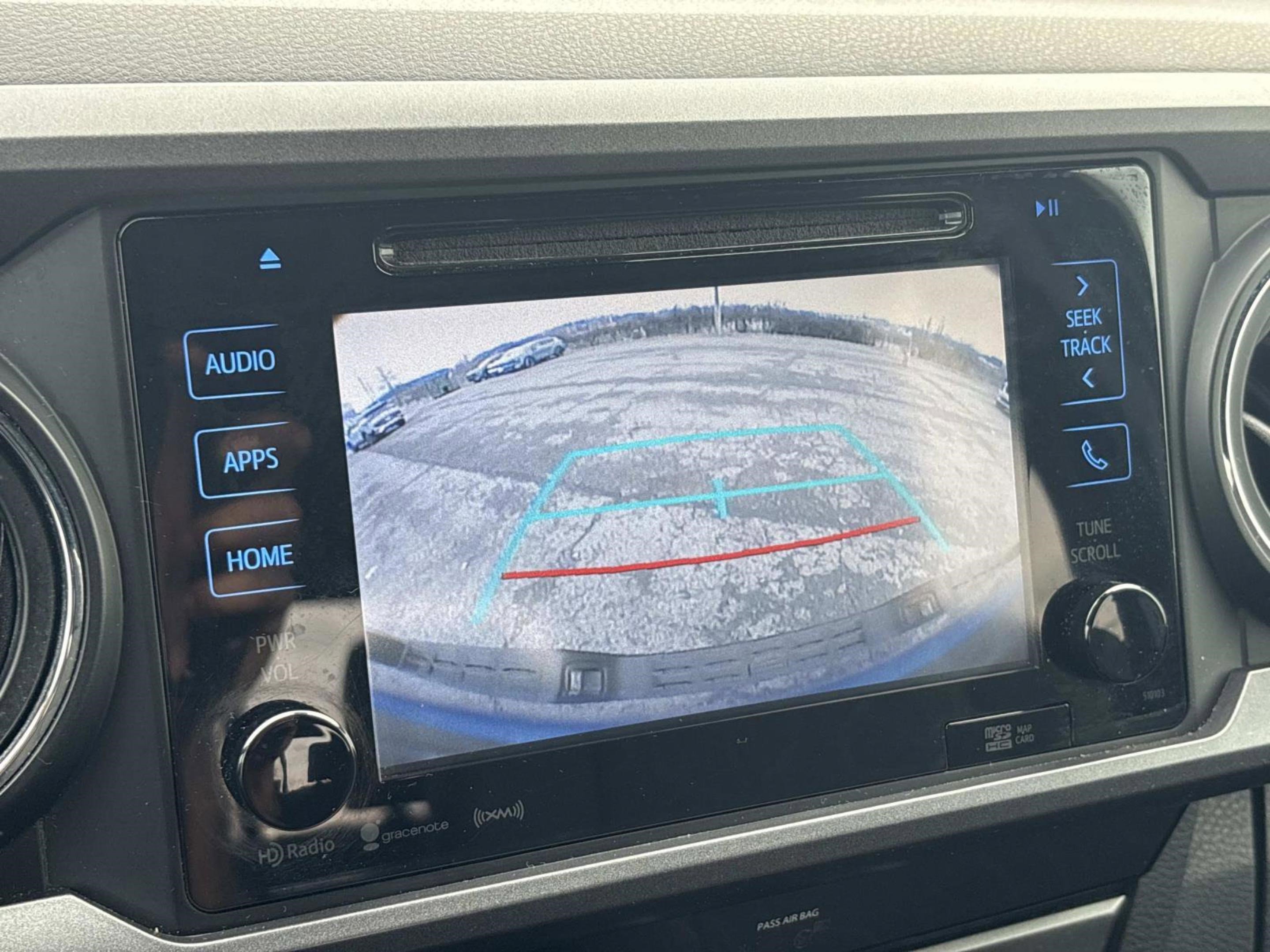 Used 2018 Toyota Tacoma TRD Off-Road image 31