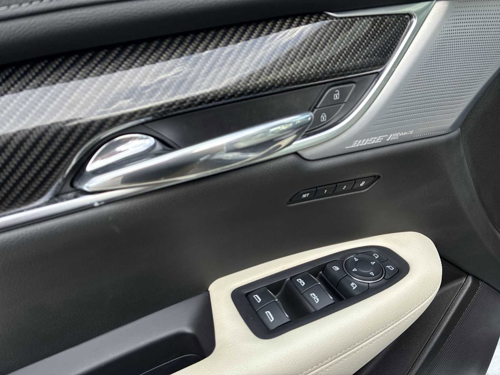 Certified 2023 Cadillac XT6 Sport image 24