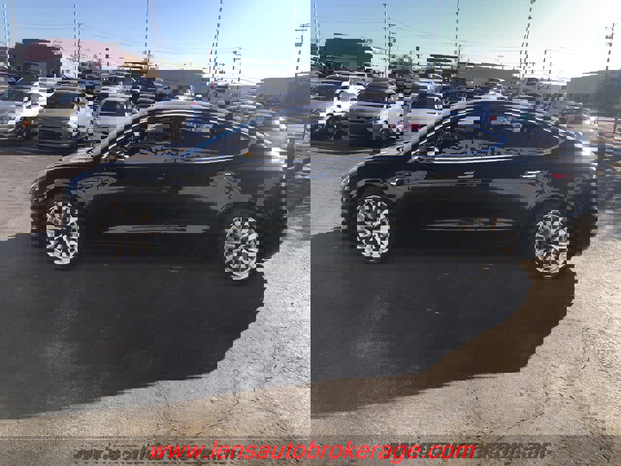 Used 2018 Tesla Model 3 Mid Range image 5