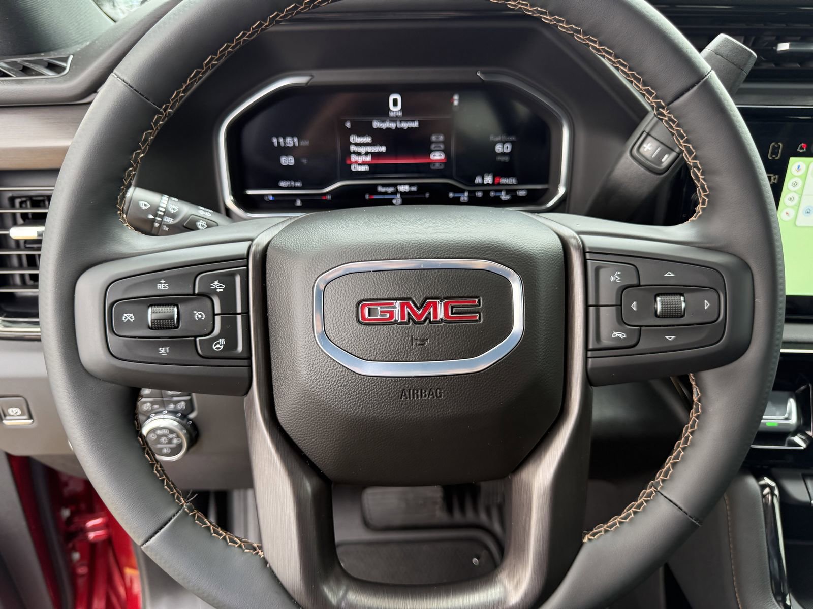 Used 2025 GMC Sierra 2500 AT4 w/ AT4 Premium Plus Package image 32