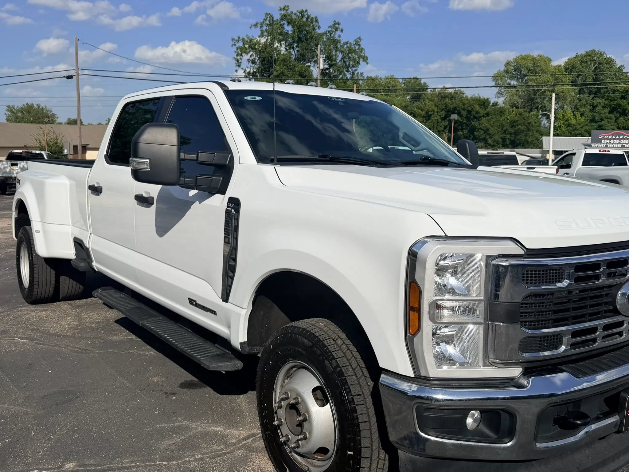 Used 2025 Ford F350 XLT AWD/4WD image 16