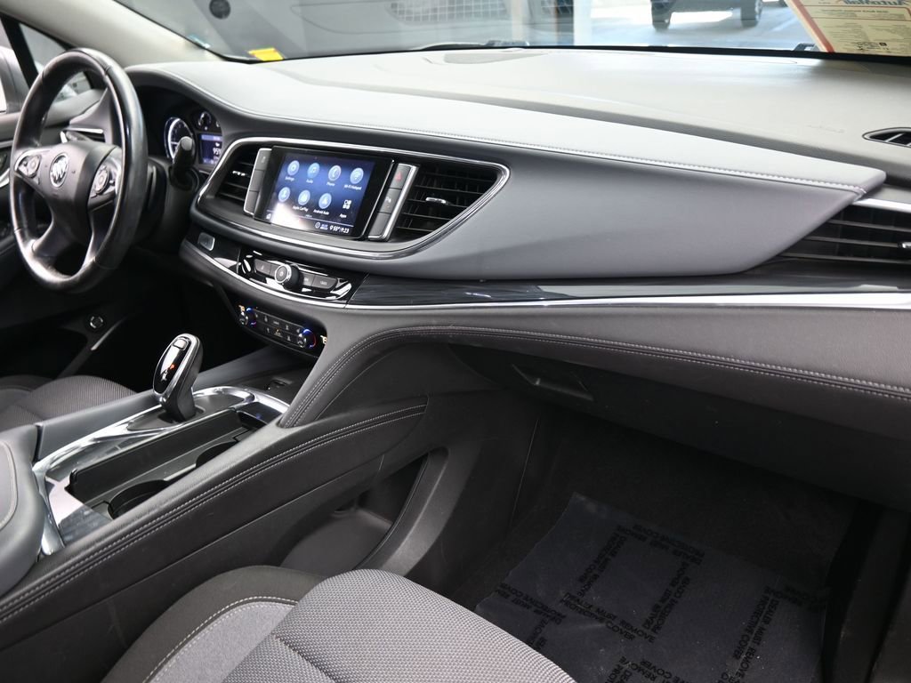 Used 2020 Buick Enclave Preferred image 37