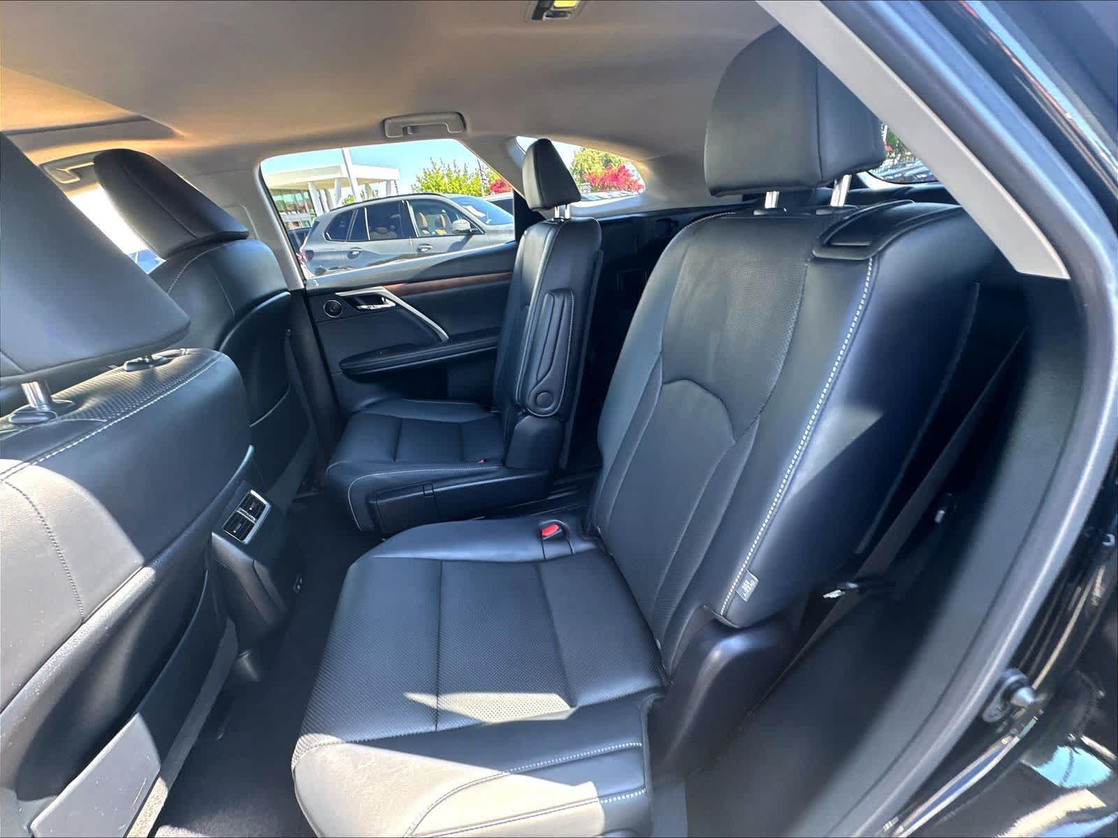 Used 2021 Lexus RX 350L Premium w/ Premium Package AWD/4WD image 24