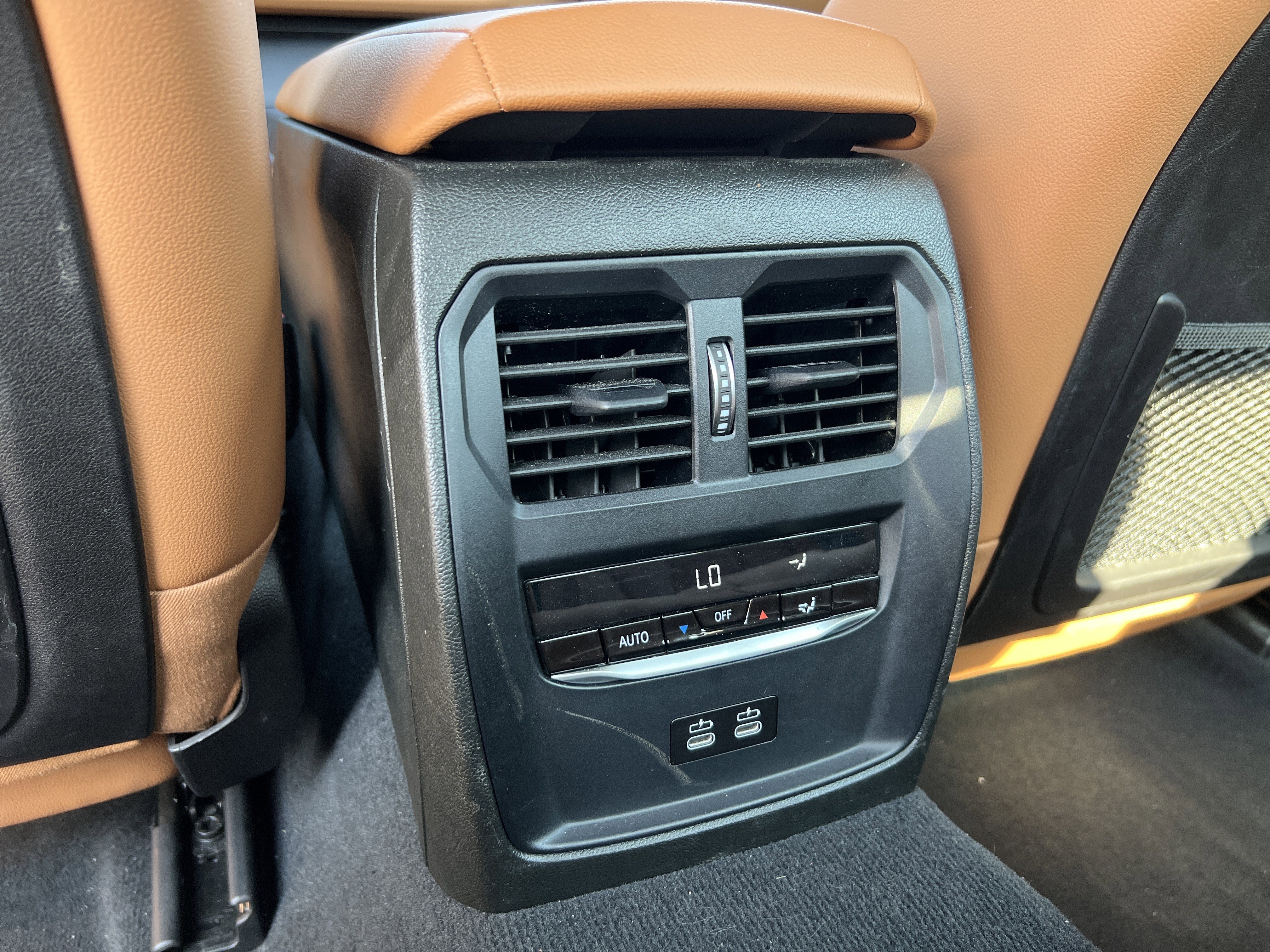 Certified 2023 BMW 330i Sedan w/ Premium Package image 40