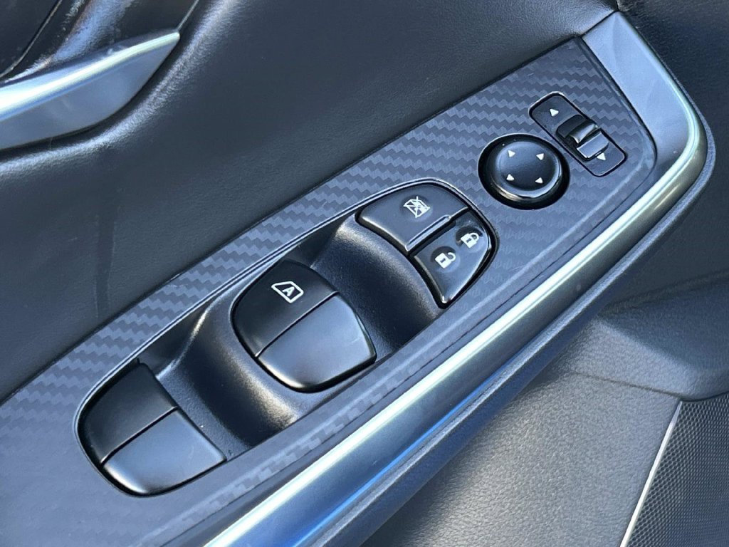 Used 2022 Nissan Sentra SR w/ Trunk Package FWD image 22