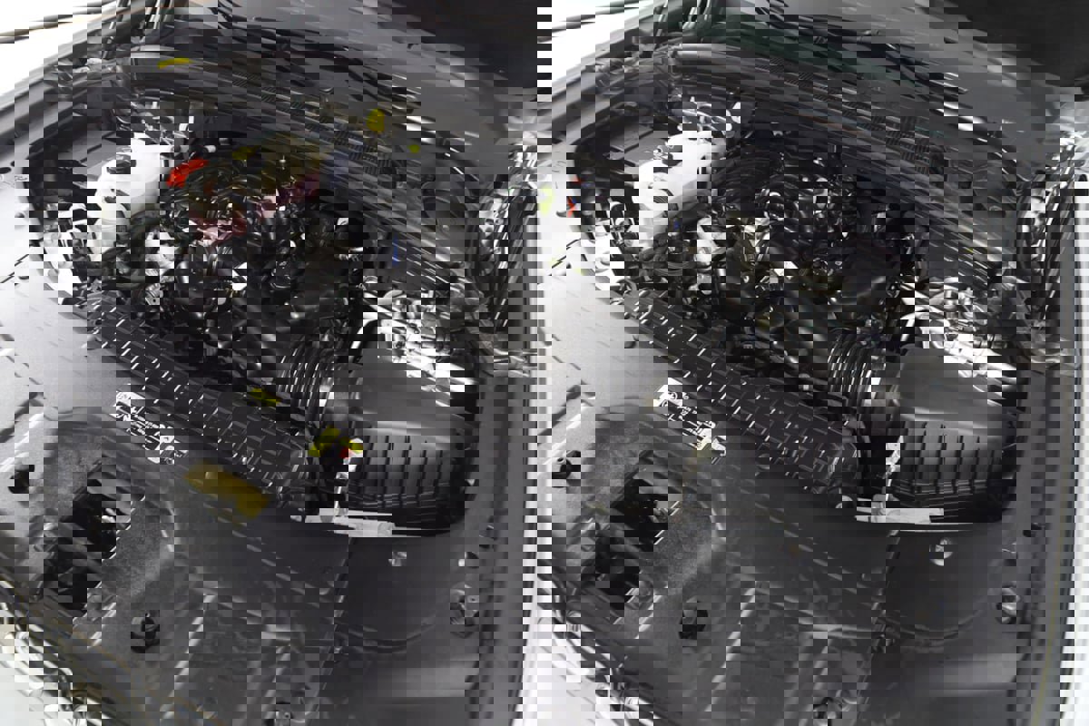 Used 2024 Jeep Grand Cherokee Limited w/ Luxury Tech Group II image 21