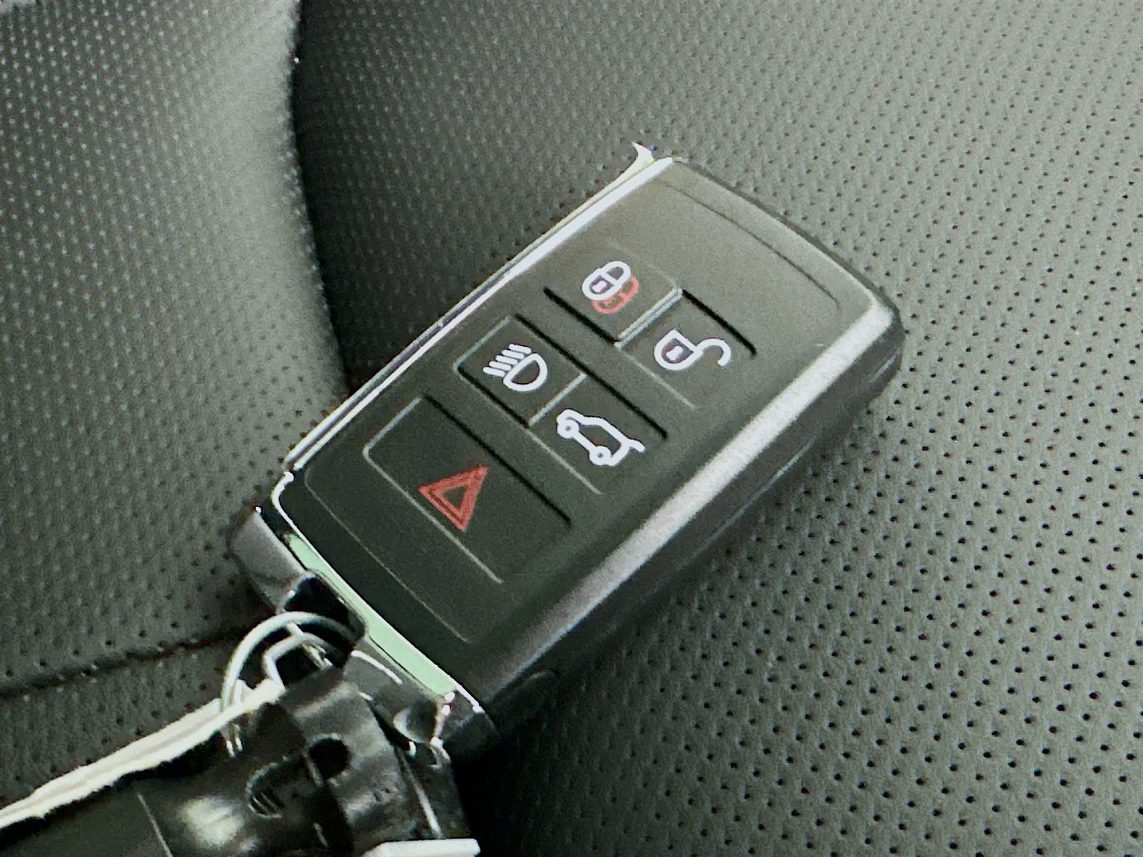 New 2026 Land Rover Range Rover SE AWD/4WD image 47
