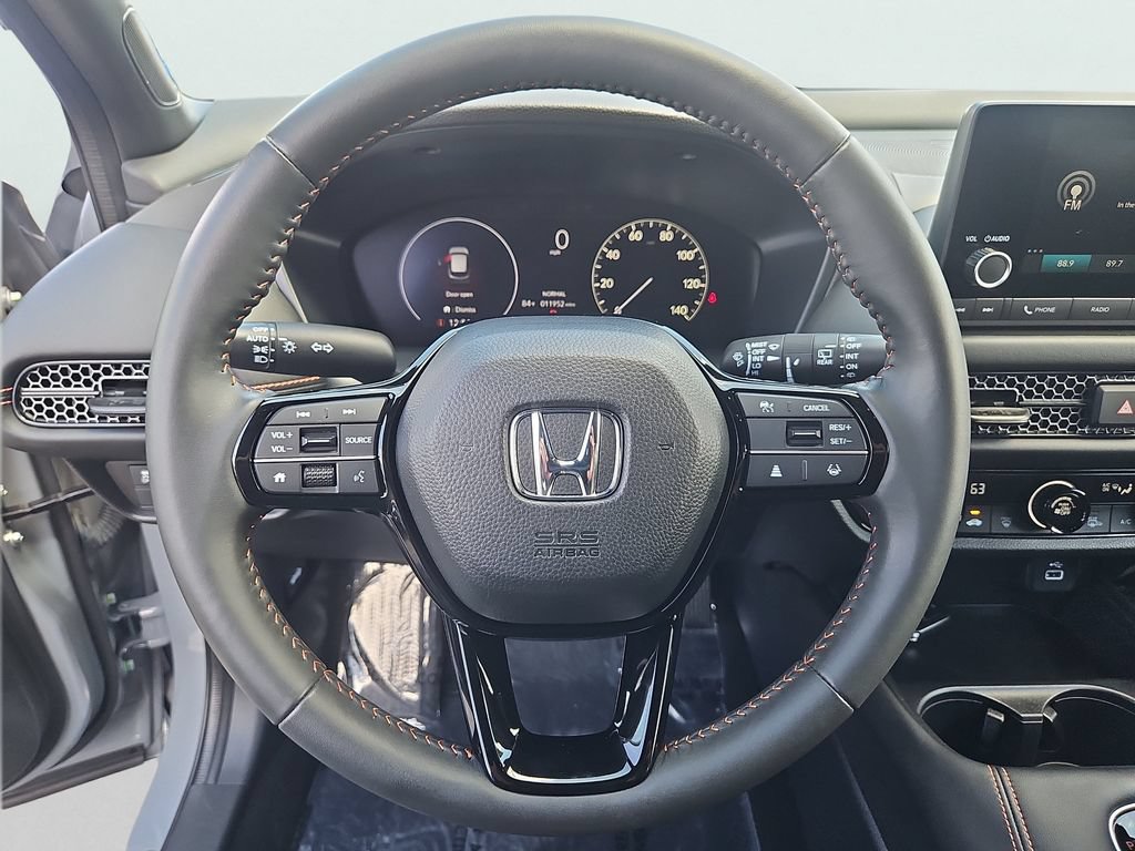 Used 2024 Honda HR-V Sport image 25