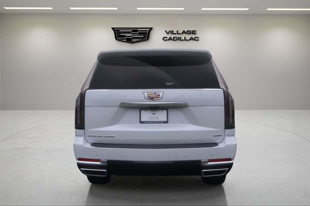 New 2026 Cadillac Escalade ESV Luxury w/ Touring Package RWD image 4