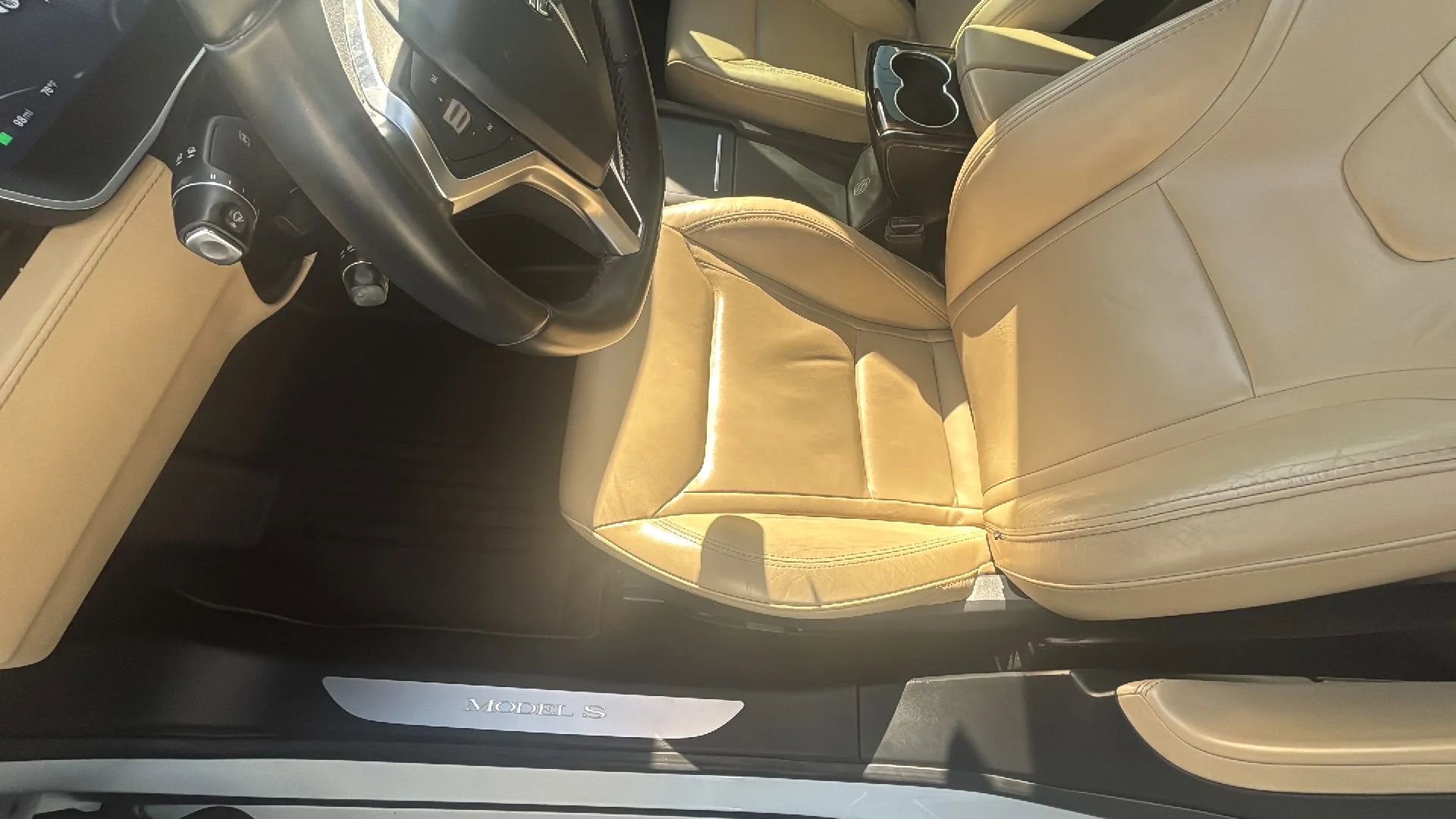 Used 2016 Tesla Model S 60 image 18