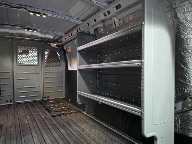 Used 2021 GMC Savana 2500 w/ Driver Convenience Package image 12