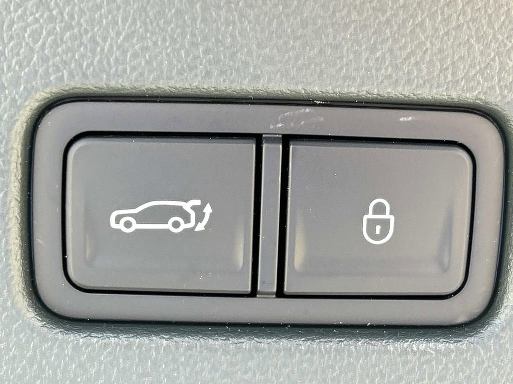 New 2026 Genesis GV80 2.5T Prestige image 13