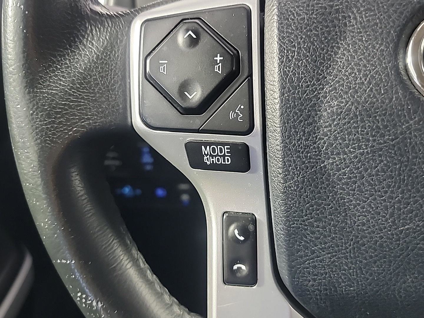 Used 2018 Toyota Tundra Limited w/ Limited Premium Package AWD/4WD image 26