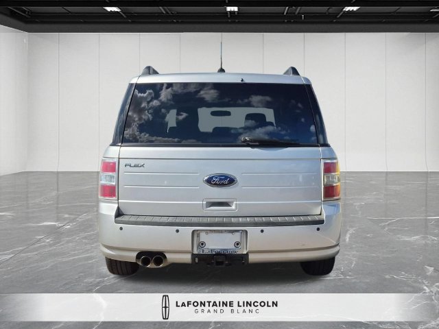 Used 2011 Ford Flex SE w/ Trailer Tow Pkg Class III FWD image 4