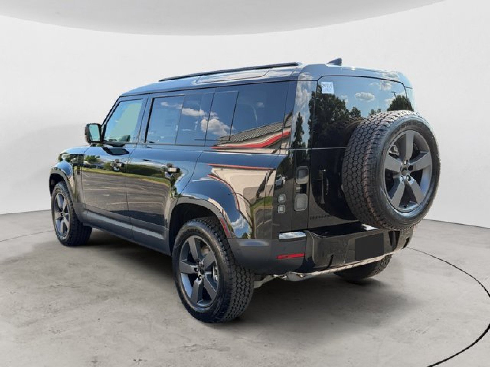 New 2026 Land Rover Defender 110 S AWD/4WD image 6