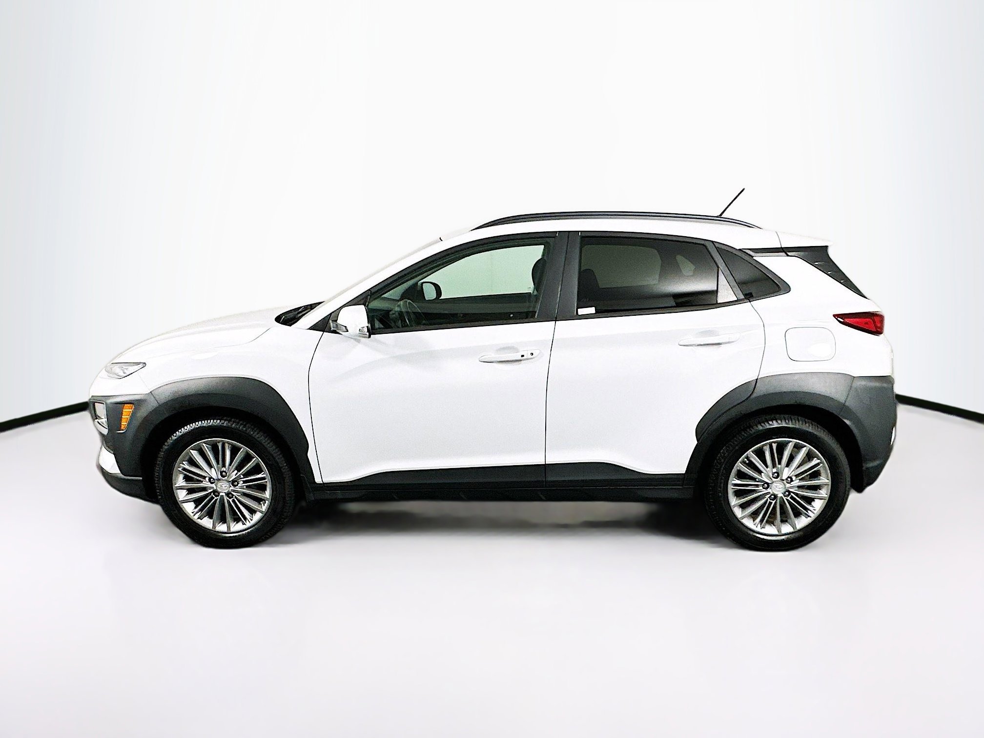 Used 2020 Hyundai Kona SEL image 4