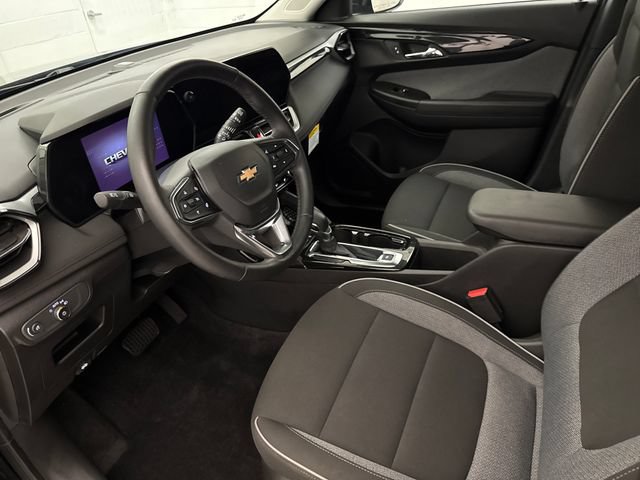 Certified 2024 Chevrolet TrailBlazer LT w/ Convenience Package AWD/4WD image 9