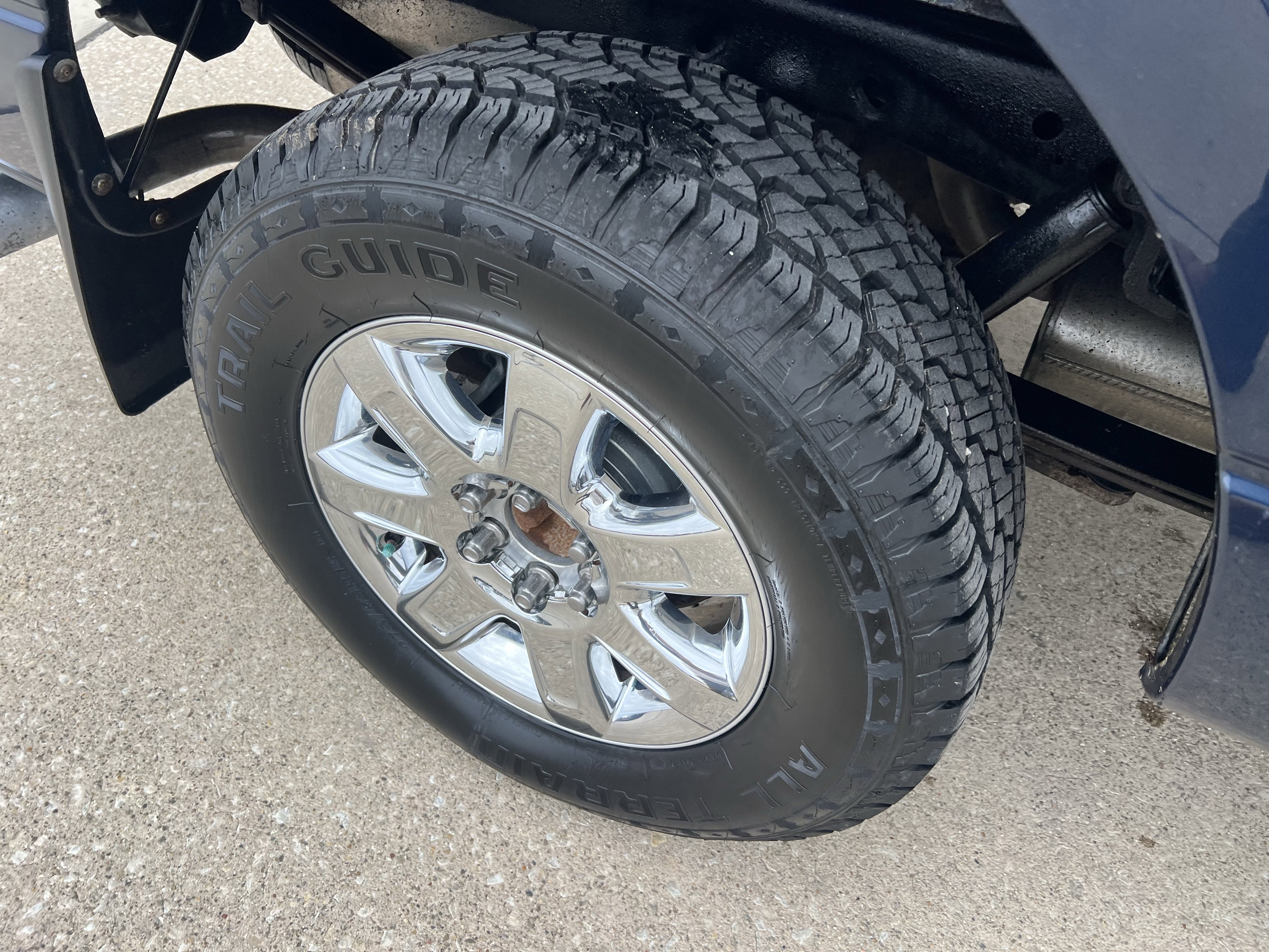 Used 2013 Ford F150 XLT w/ XLT Chrome Pkg image 5