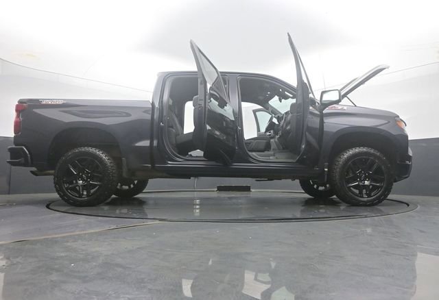 Used 2022 Chevrolet Silverado 1500 Custom Trail Boss w/ LPO, Dark Essentials Package AWD/4WD image 57