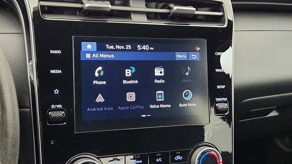 Used 2022 Hyundai Santa Cruz SEL image 17