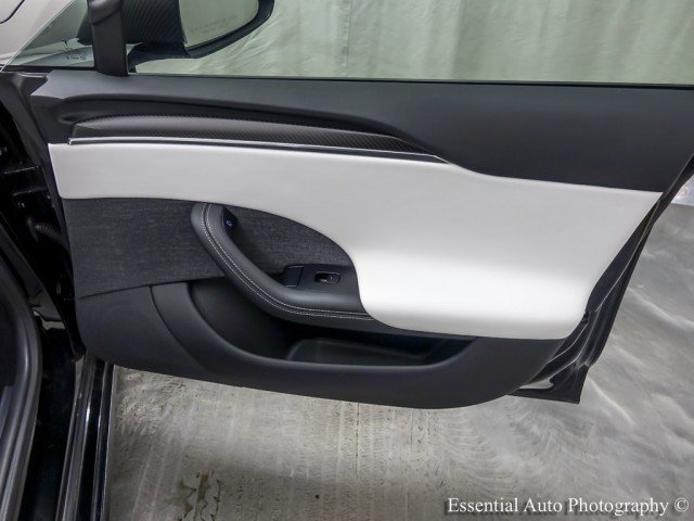 Used 2023 Tesla Model S Plaid image 40