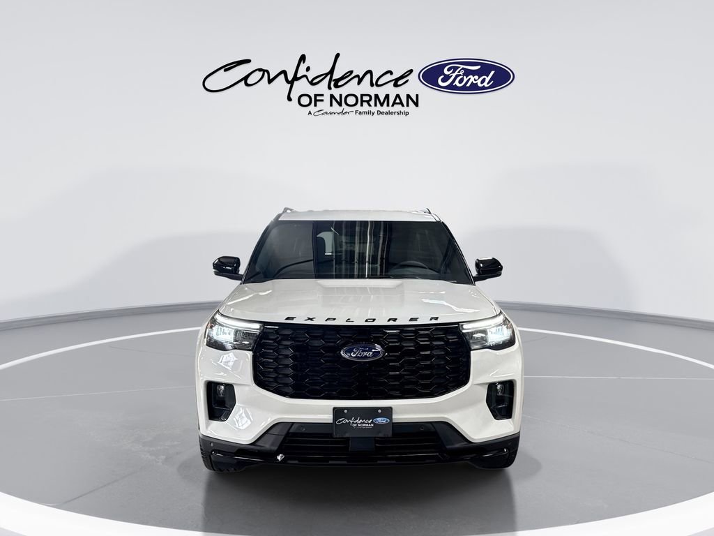 New 2026 Ford Explorer ST-Line w/ ST-Line Street Pack image 2