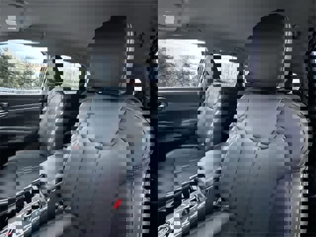 Used 2023 Kia Sorento EX image 17