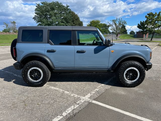 Used 2023 Ford Bronco Badlands w/ Sasquatch Package AWD/4WD image 12