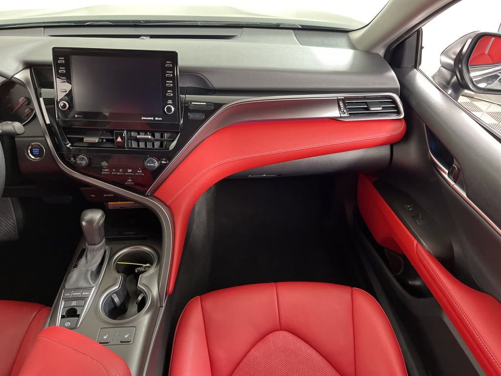 Used 2021 Toyota Camry XSE image 17