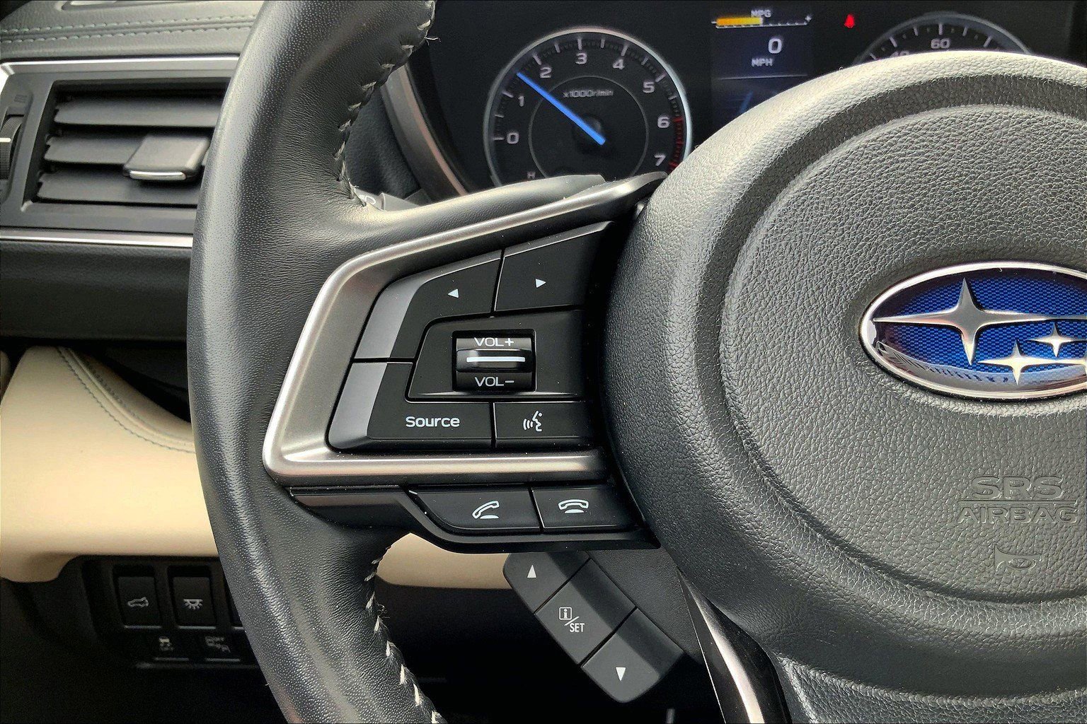 Used 2020 Subaru Ascent Touring w/ Popular Package #2A image 23