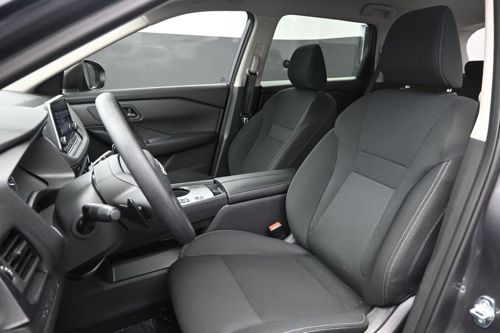 Certified 2026 Nissan Rogue S FWD image 16